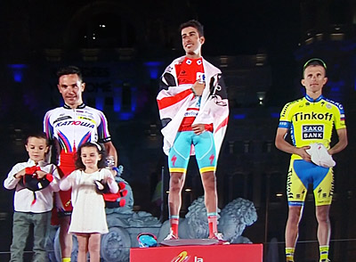 ARU podium la vuelta 2015